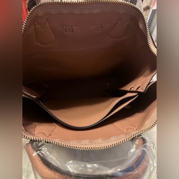 Authentic Japanese brand Hund Red convertible backpack satchel - Picture 7 of 16